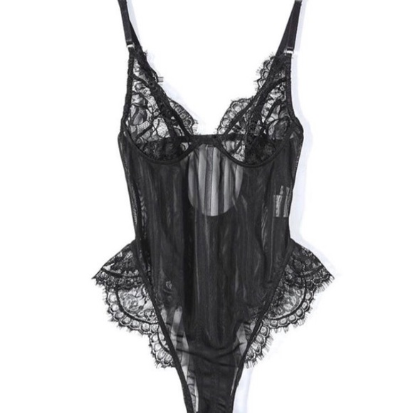 Black mesh eyelash lace bodysuit - Picture 6 of 8